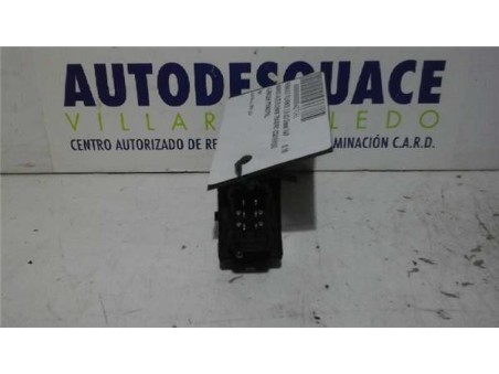 Botonera Puerta Trasera Izquierda Renault Fluence  1 5 Expression [1 5 Ltr  - 78 kW dCi Diesel FAP]