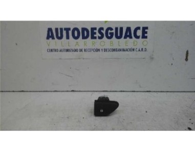 Conjunto Interruptores Renault Clio IV  0 9 Business [0 9 Ltr  - 66 kW TCE Energy bivalent  Gasolina / GPL]