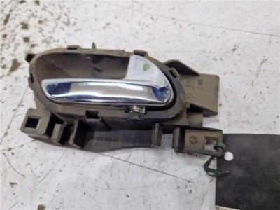 Manilla Interior Puerta Delantera Derecha Peugeot 308  2 0 HDi