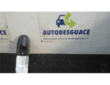 Botonera Puerta Delantera Derecha Peugeot 308  1 6 Confort [1 6 Ltr  - 66 kW 16V HDi]