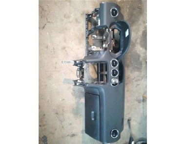 Salpicadero Peugeot 308  1 6 HDi