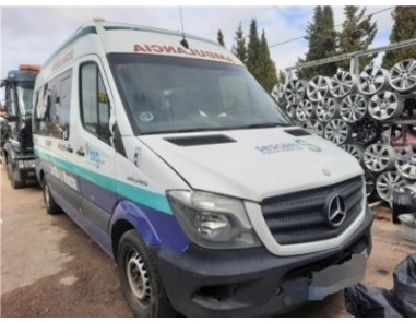 Mangueta Delantera Izquierda Mercedes-Benz Sprinter II Kombi  2 1 311 / 313 / 314 / 316 CDI  [2 1 Ltr  - 95 kW CDI CAT ]