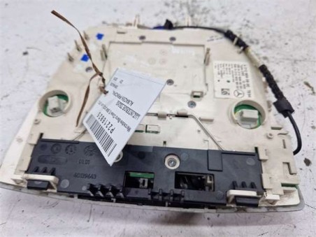 Luz Interior Techo Mercedes-Benz Clase E  Lim   3 0 E 350 CDI BlueEfficiency  [3 0 Ltr  - 170 kW CDI CAT]