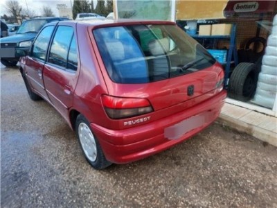 Peugeot 306  1 6 2