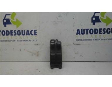Botonera Puerta Delantera Izquierda Nissan Almera Tino  2 2 Di