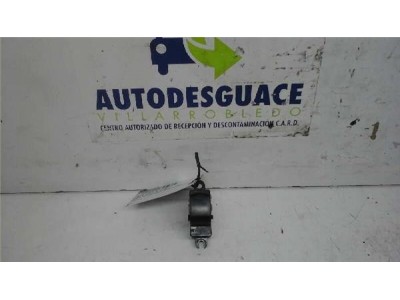 Botonera Puerta Delantera Derecha Nissan Micra  1 2 16V