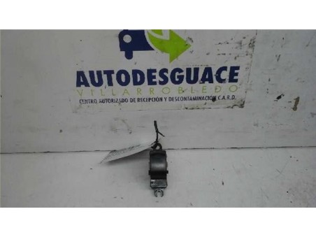 Botonera Puerta Delantera Derecha Nissan Micra  1 2 16V