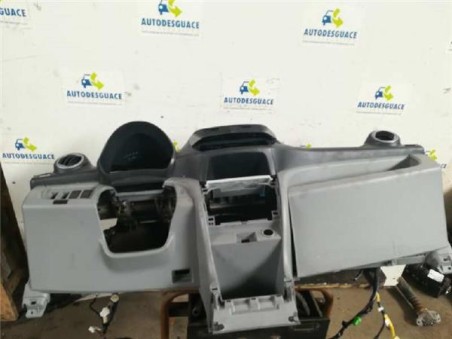 Salpicadero Nissan Pixo  1 0 Acenta [1 0 Ltr  - 50 kW]