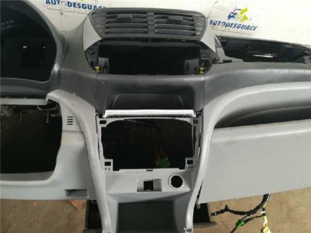 Salpicadero Nissan Pixo  1 0 Acenta [1 0 Ltr  - 50 kW]