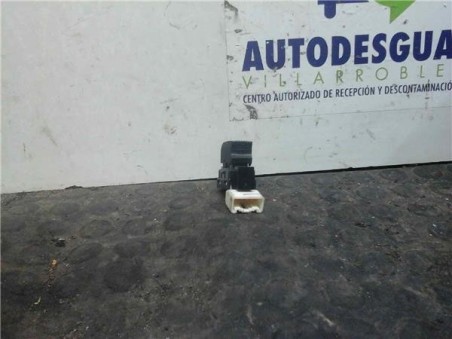 Botonera Puerta Delantera Derecha Nissan Pixo  1 0 Acenta [1 0 Ltr  - 50 kW]