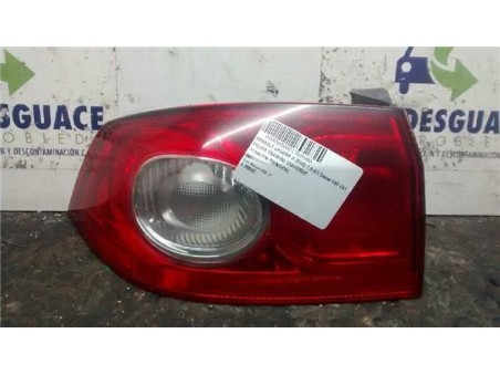 Piloto Trasero Izquierdo Renault Laguna II  1 9 Dynamique [1 9 Ltr  - 81 kW dCi Diesel FAP CAT]