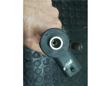 Inyector Renault Laguna II  2 2 Authentique [2 2 Ltr  - 110 kW dCi Turbodiesel]
