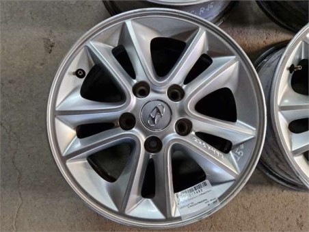 JUEGO LLANTAS Hyundai i30  1 4 Klass [1 4 Ltr  - 66 kW CRDi CAT]