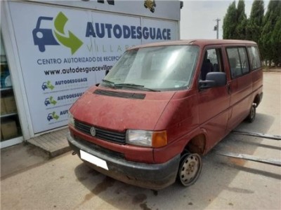 Volkswagen TRANSPORTER IV Furgón  2 4 D