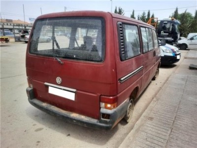 Volkswagen TRANSPORTER IV Furgón  2 4 D 2