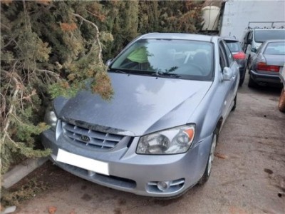 Kia Cerato  2 0 CRDi