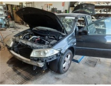 Renault MEGANE II  1 5 dCi