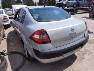 Renault MEGANE II Sedán  1 9 dCi  2