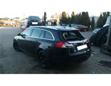 Opel INSIGNIA SPORTS TOURER 2 0 CDTI 