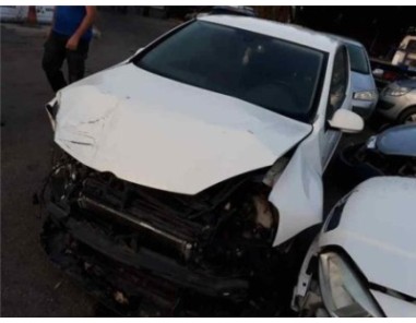 Volkswagen GOLF V BERLINA 2 0 TDI 