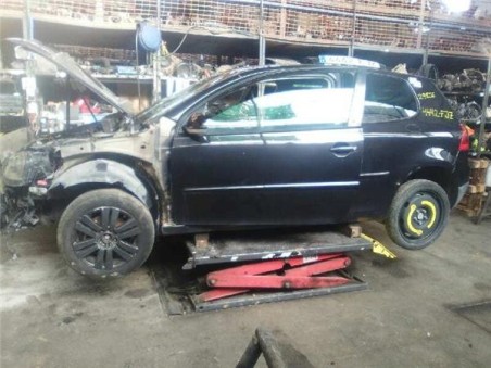 Volkswagen GOLF V BERLINA 2 0 TDI 