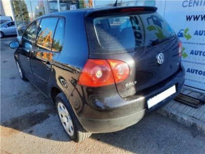 Volkswagen GOLF V BERLINA 1 9 TDI  2