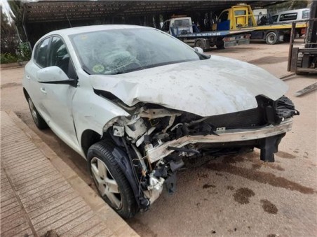 Renault Megane III Berlina 5P  1 5 Business [1 5 Ltr  - 81 kW dCi Diesel FAP]