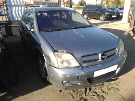 Opel SIGNUM 2 2 16V DTI 