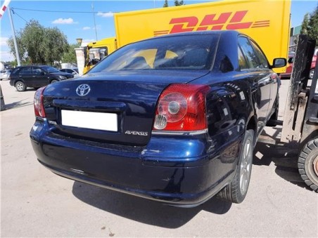 Toyota AVENSIS BERLINA 2 2 D-4D 