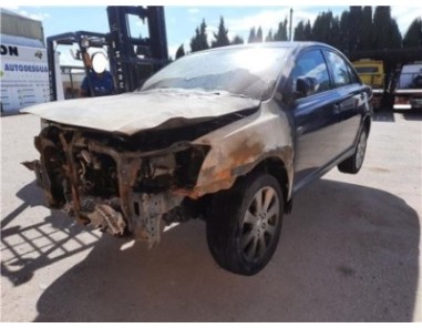 Toyota AVENSIS BERLINA 2 2 D-4D 