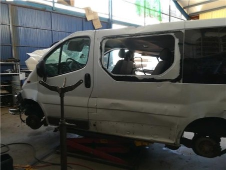 Opel VIVARO FURGÓN/COMBI 2 5 CDTI 