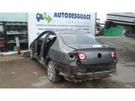 Volkswagen PASSAT BERLINA 2 0 TDI 