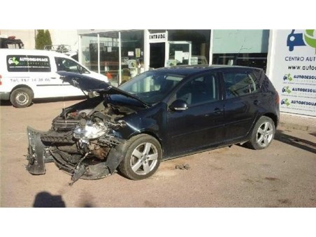 Volkswagen GOLF V BERLINA 2 0 TDI 