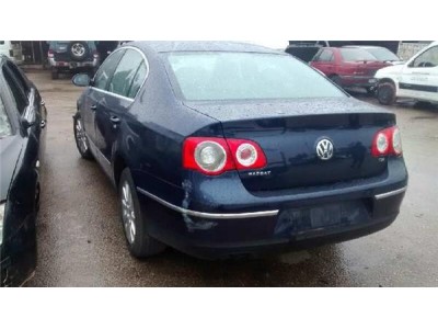 Volkswagen PASSAT BERLINA 1 9 TDI  2