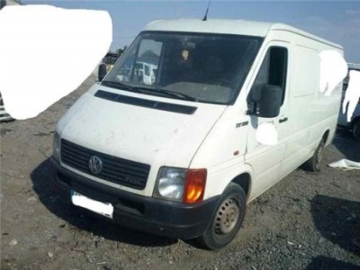 Volkswagen LT CAJA CERRADA / COMBI 2 5 TDI