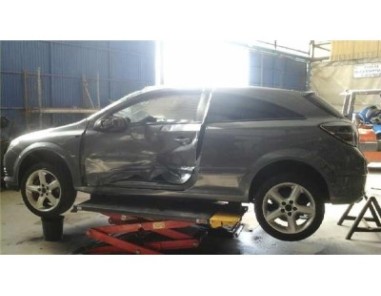 Opel ASTRA GTC 1 9 16V CDTI 