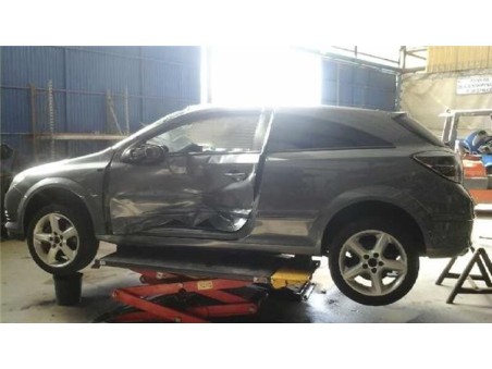 Opel ASTRA GTC 1 9 16V CDTI 