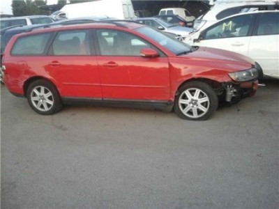 Volvo V50 FAMILIAR 2 0 D  2