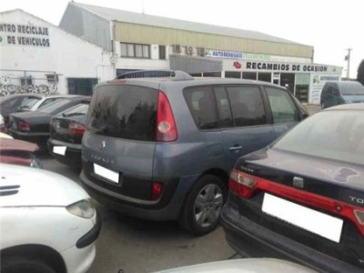 Renault ESPACE IV 2 2 dCi Turbodiesel  2