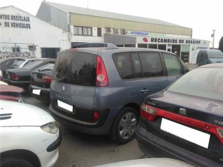 Renault ESPACE IV 2 2 dCi Turbodiesel 