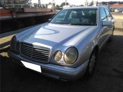 MERCEDES CLASE E  BERLINA DIESEL 3 0 Turbodiesel  2