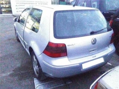 Volkswagen GOLF IV BERLINA 1 6  2
