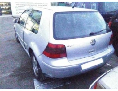Volkswagen GOLF IV BERLINA 1 6 