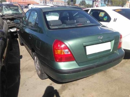 Hyundai ELANTRA 2 0 CRDi 