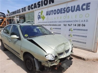 Renault MEGANE I FASE 2 BERLINA 1 6  2