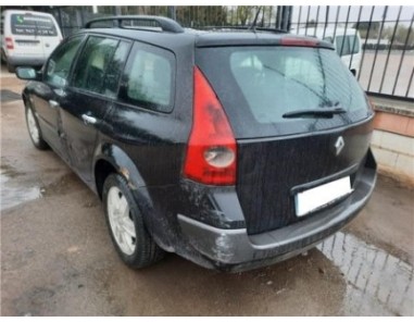 Renault Megane II Classic Berlina  1 9 Confort Authentique [1 9 Ltr  - 88 kW dCi Diesel]