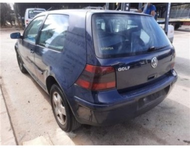 Volkswagen Golf IV Berlina  1 9 TDI