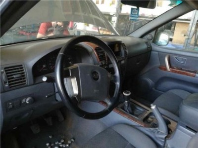 Kia SORENTO 2 5 CRDi  2