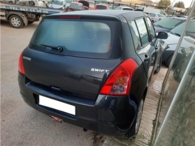 Suzuki SWIFT III  1 3 2