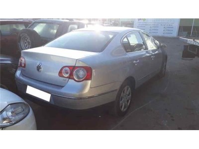 Volkswagen PASSAT BERLINA 1 9 TDI  2